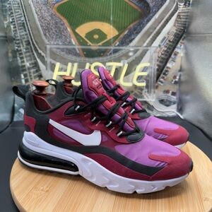 Nike Air Max 270 Women’s React Red Vivid Purple Size 8